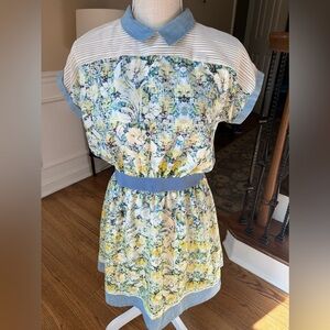 Plains &‎ Prints sz 4 Collared floral dress with elastic waist and pockets